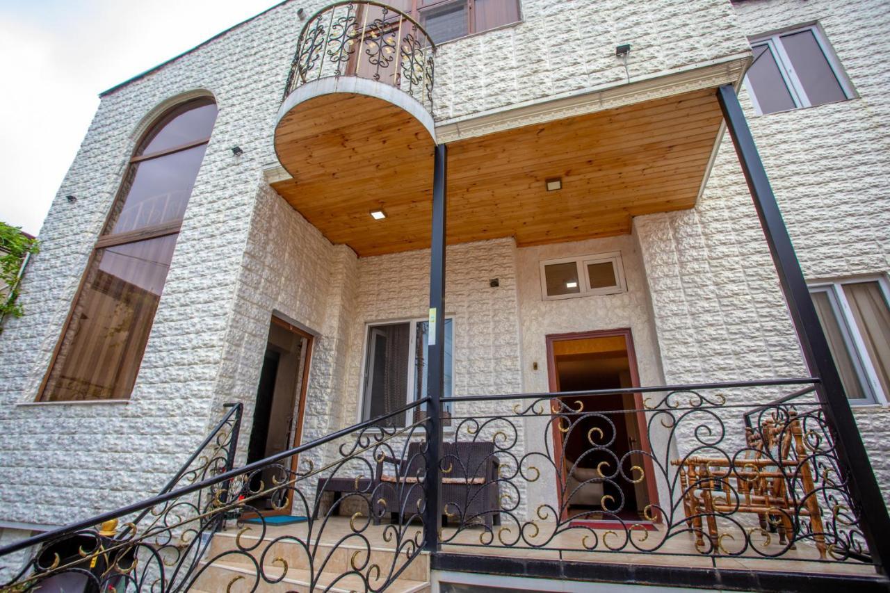 Hotel Vladi Kʼutʼaisi Exterior foto
